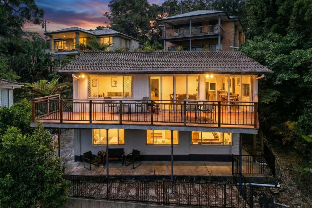 308 Del Monte Pl, Copacabana, NSW 2251