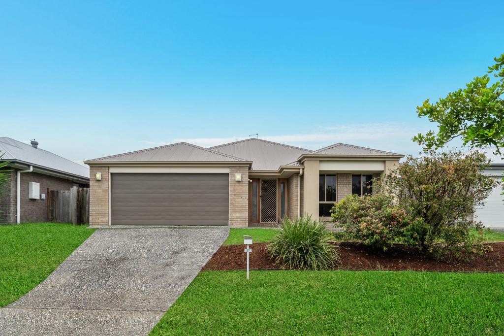 27 BENWERRIN ST, PIMPAMA, QLD 4209