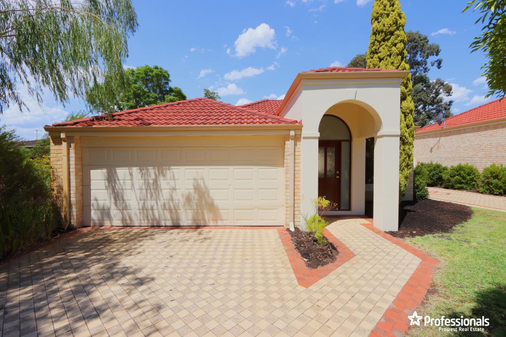 1/10 Tyre Ave, Riverton, WA 6148