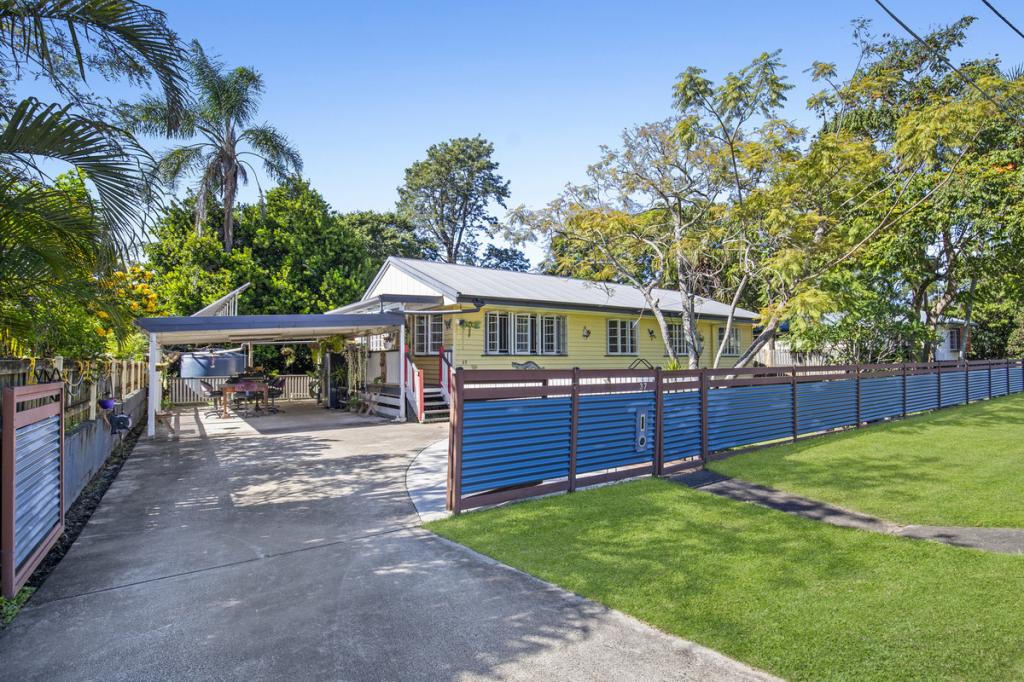 37 Esdale St, Wavell Heights, QLD 4012