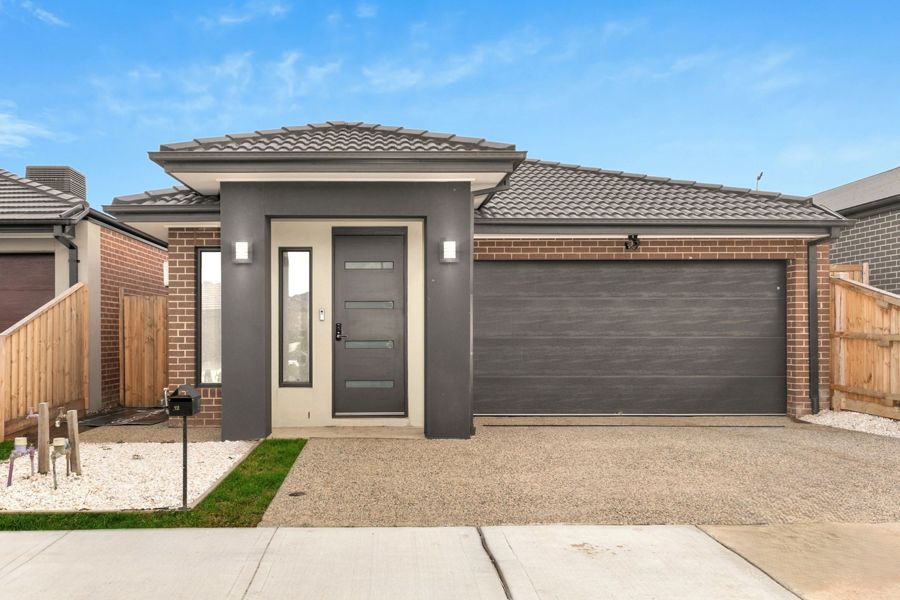 12 Coronidium St, Beveridge, VIC 3753