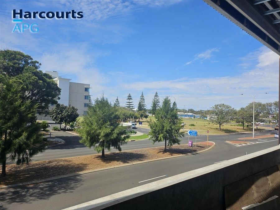 12 Casuarina Dr, Bunbury, WA 6230