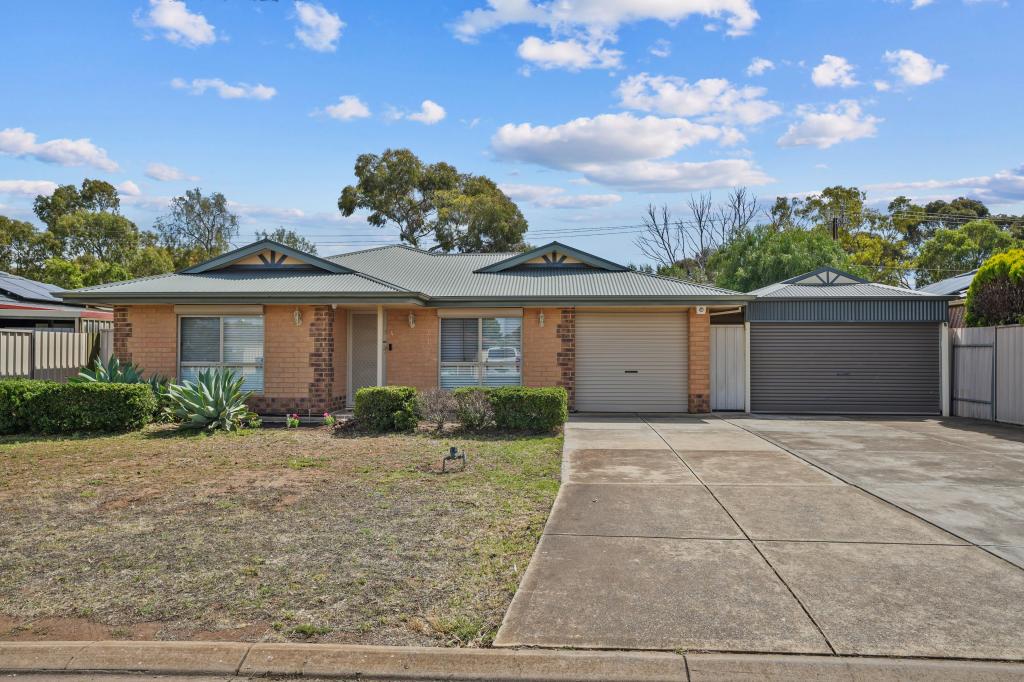 4 Pyrus Cres, Andrews Farm, SA 5114