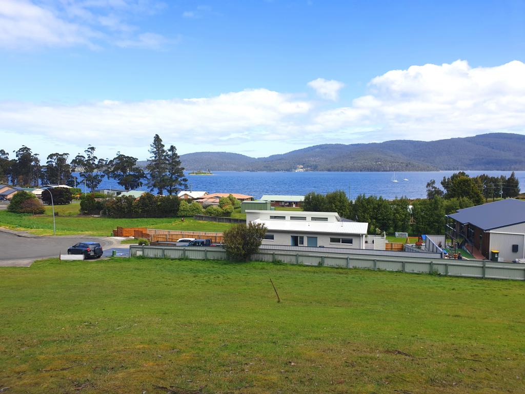 19 Fritton Dr, Dover, TAS 7117