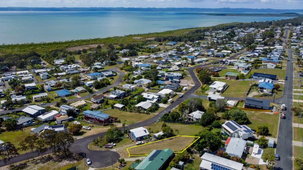 4 Tern Ct, River Heads, QLD 4655