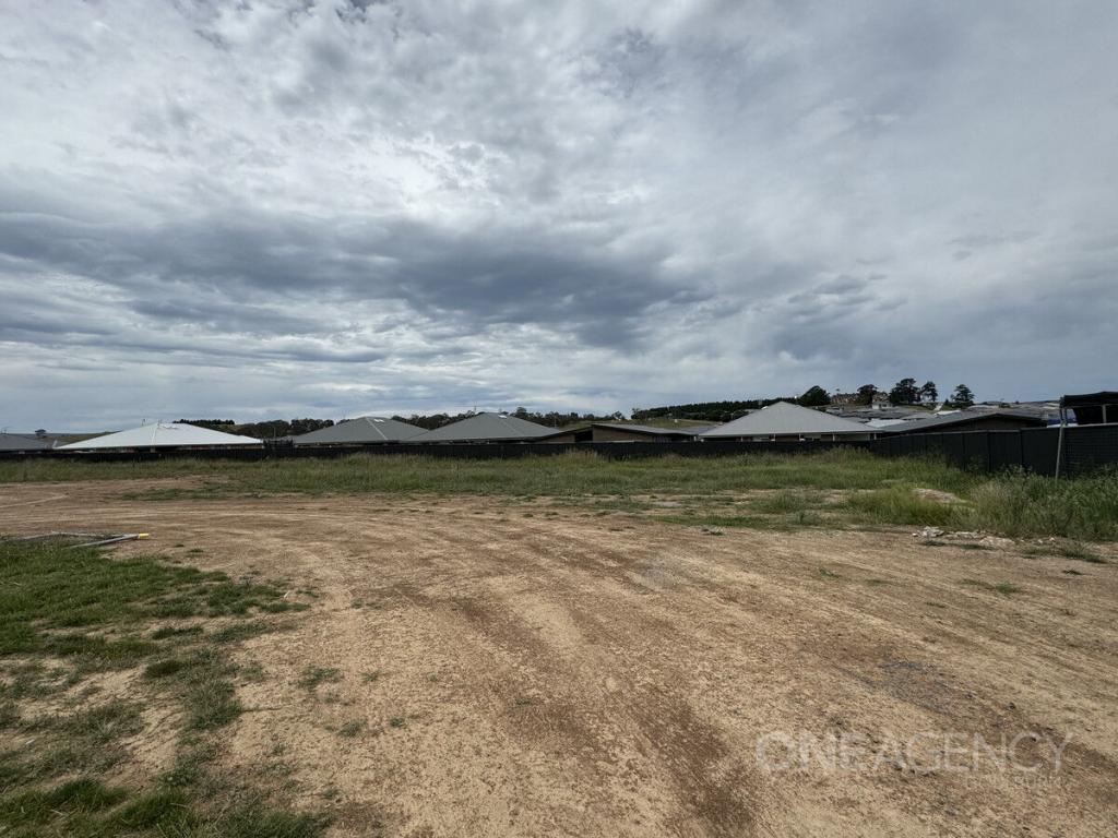 26 Bonneville Bvd, Goulburn, NSW 2580