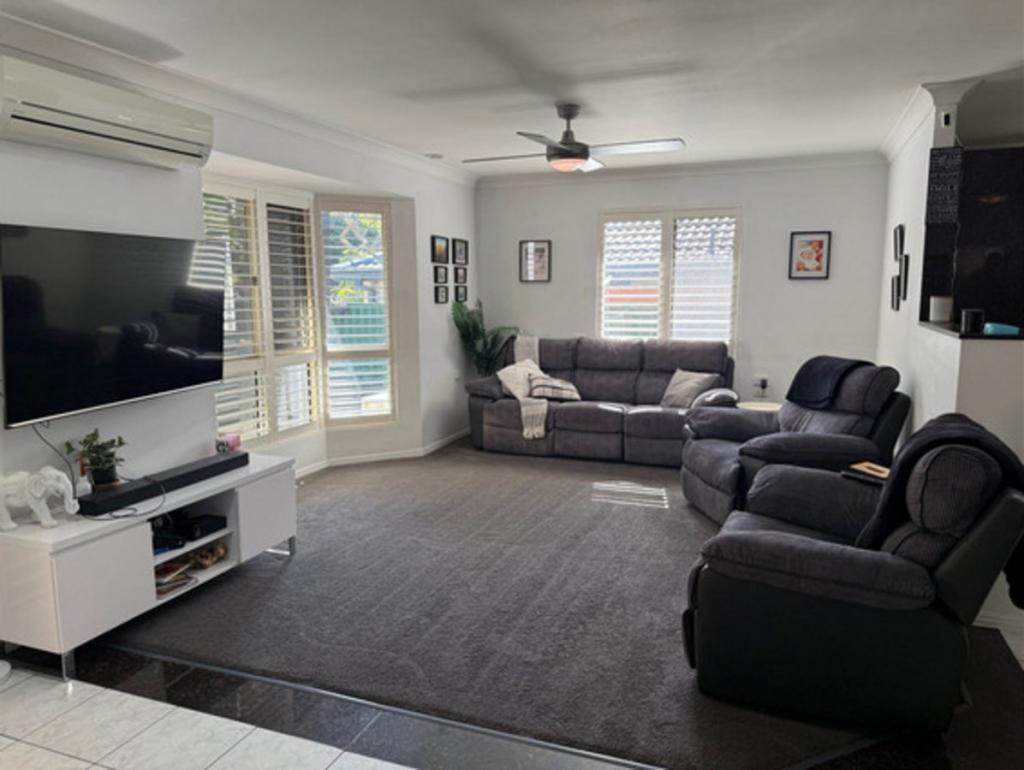 46 Davis Cup Ct, Oxenford, QLD 4210