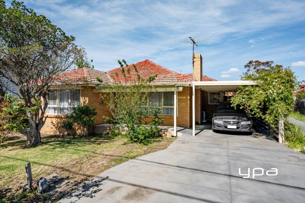 1/5 Ligar St, Sunbury, VIC 3429