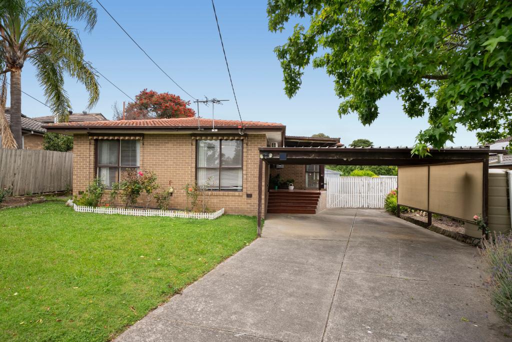 3 LEYLAND RD, FERNTREE GULLY, VIC 3156