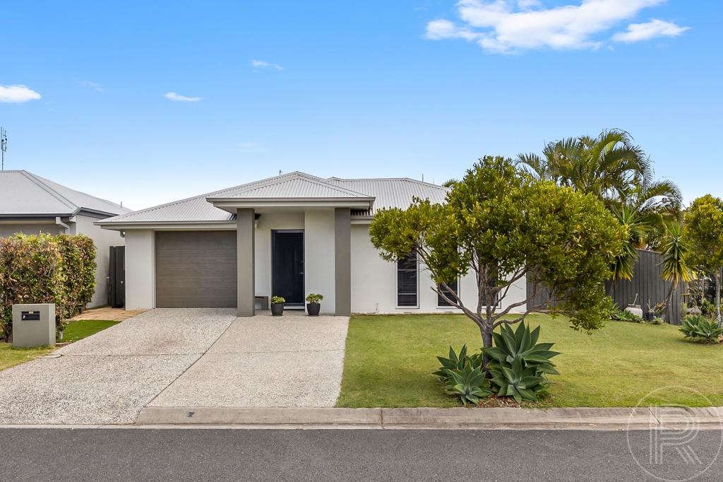 2 Stradbroke St, Mountain Creek, QLD 4557