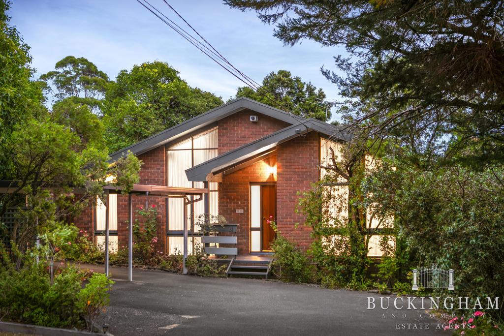 31 Cromwell St, Eltham, VIC 3095