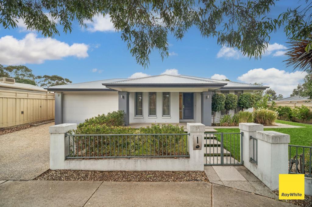8a Turner St, California Gully, VIC 3556