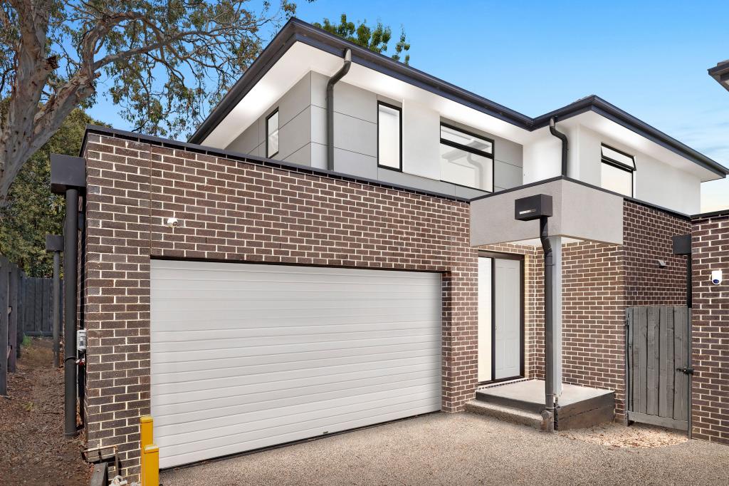 3/30 CAMERON RD, CROYDON, VIC 3136