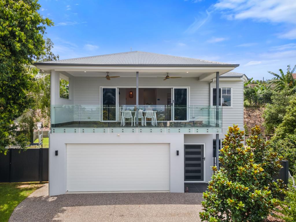 23 Caneby St, Ashgrove, QLD 4060