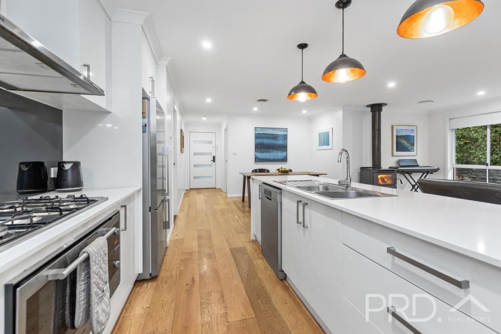 3 Emery Pl, Tumut, NSW 2720