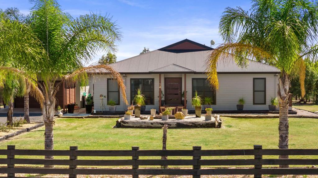 34 Galaxy Dr, Dalby, QLD 4405