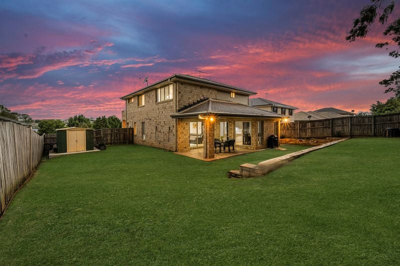 8 Atlantic Pl, Warner, QLD 4500