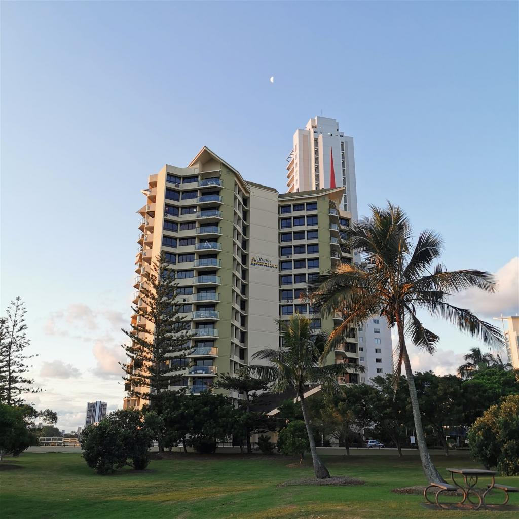 31/2890 GOLD COAST HWY, SURFERS PARADISE, QLD 4217