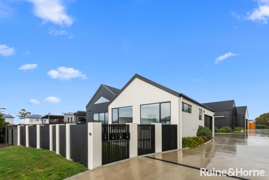 1/50 Mannata St, Lauderdale, TAS 7021