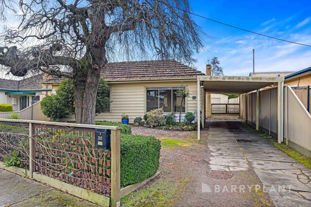 30 Beaufort Ave, Alfredton, VIC 3350
