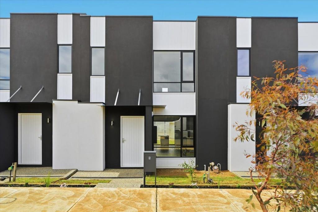 5 Fulham Cct, Bacchus Marsh, VIC 3340