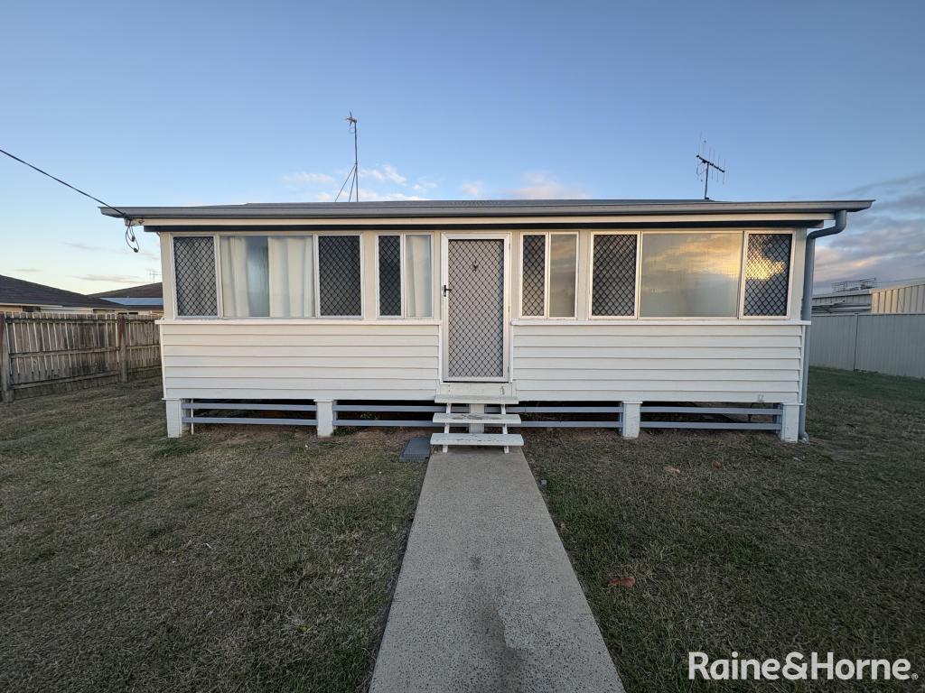 24 Dunn Rd, Avenell Heights, QLD 4670