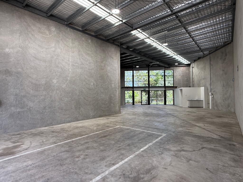 3/2-4 Claude Boyd Pde, Corbould Park, QLD 4551