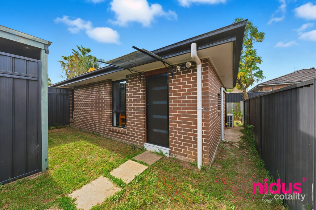 16a Rhonda Pl, Plumpton, NSW 2761