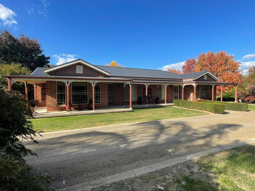 213 Punch St, Gundagai, NSW 2722