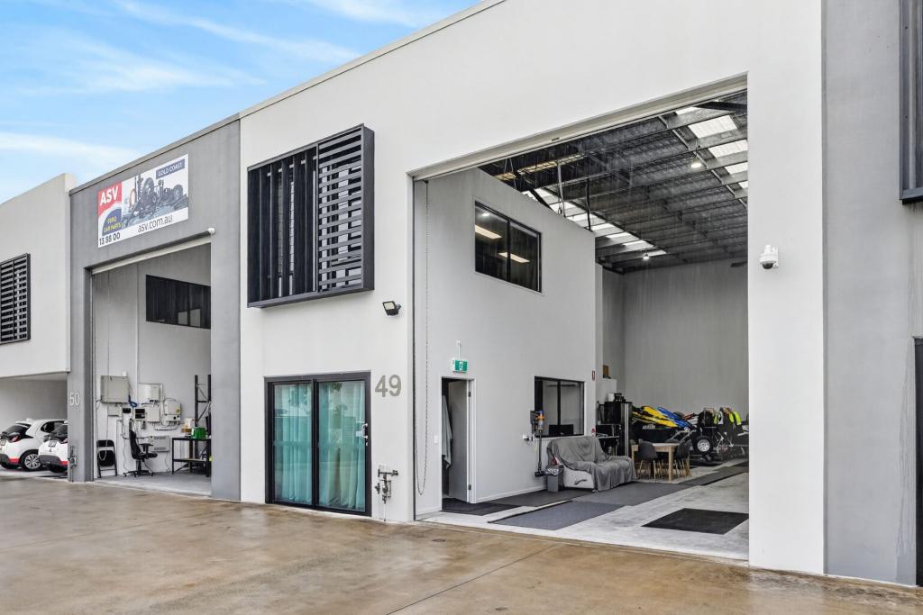 49/8 Distribution Ct, Arundel, QLD 4214