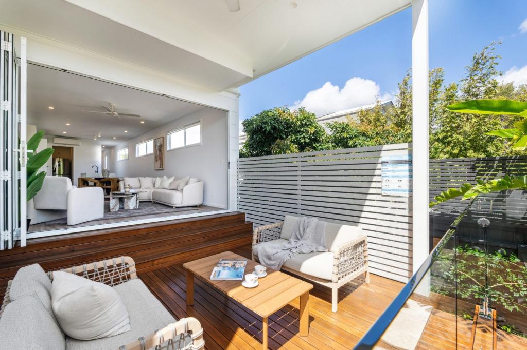 5a Bondi Ave, Mermaid Beach, QLD 4218