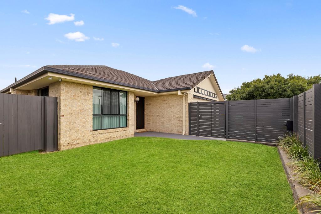 7 Hyndes Cl, Wakerley, QLD 4154