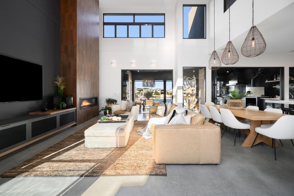 22 Nirvana Ct, Runaway Bay, QLD 4216