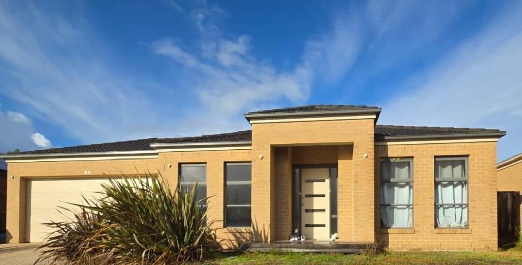 23 Franklin Pde, Lynbrook, VIC 3975