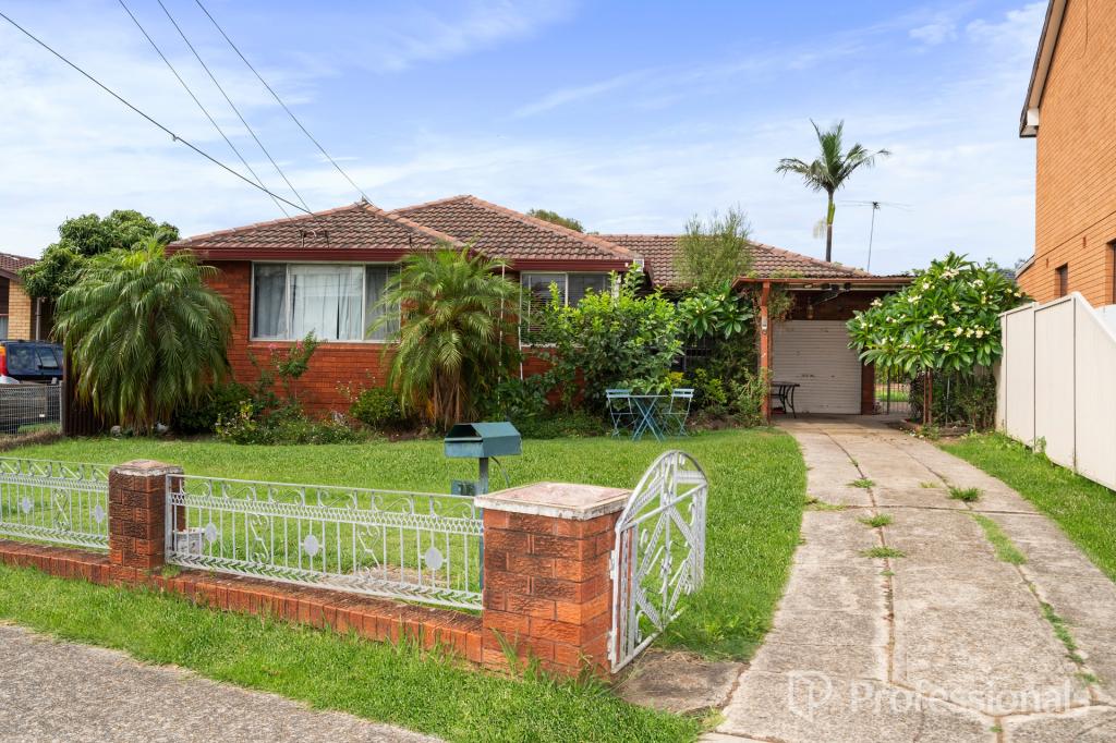 16 Gibson Ave, Casula, NSW 2170
