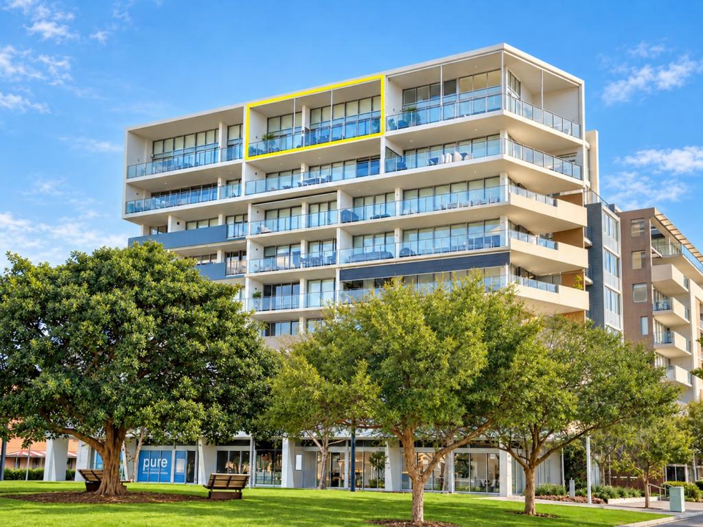 801/2 Honeysuckle Dr, Newcastle, NSW 2300