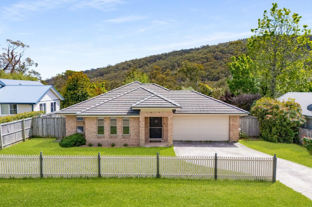 1 Sunset Point Dr, Mittagong, NSW 2575