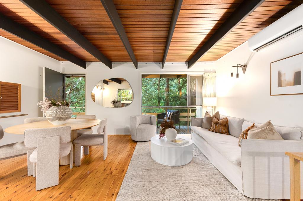 24 Mcrae Pl, North Turramurra, NSW 2074