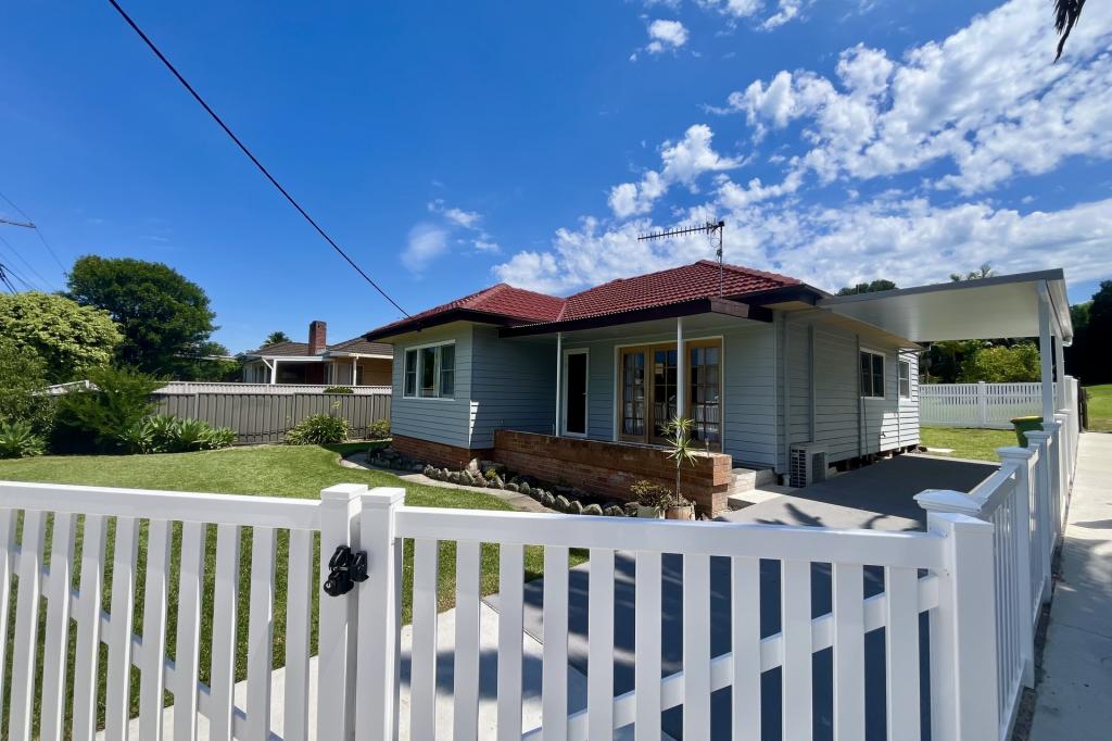 10 Leppington St, Wyong, NSW 2259