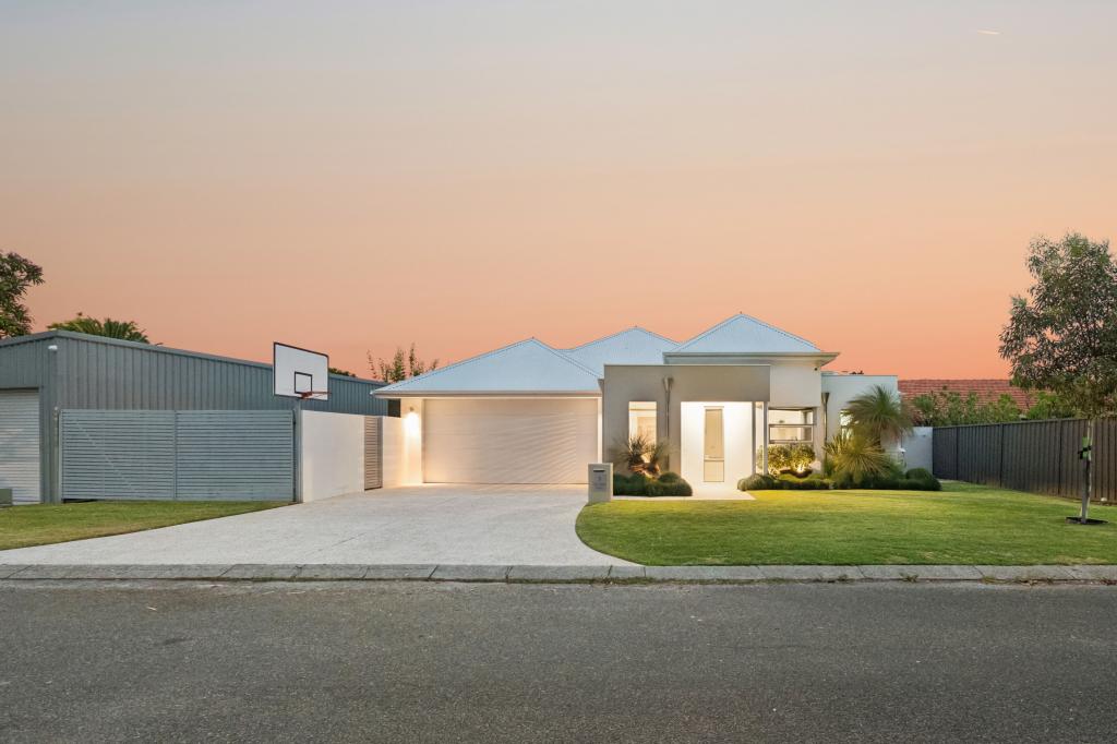 3 Yallambee Pl, Karawara, WA 6152