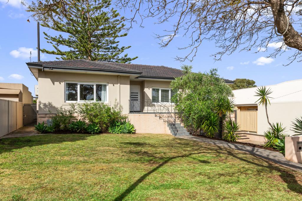 94 Redwood Cres, Melville, WA 6156