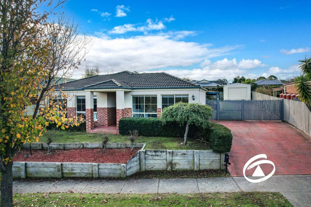 35 Ebony Dr, Pakenham, VIC 3810