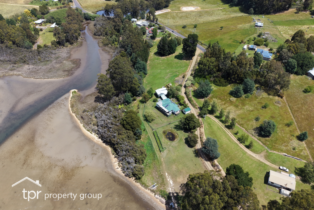 10 Smiths Rd, Surges Bay, TAS 7116
