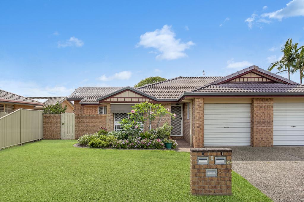 2/3 Cromer Ct, Banora Point, NSW 2486