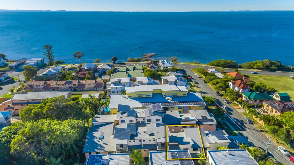 2/12-14 Georgina St, Woody Point, QLD 4019