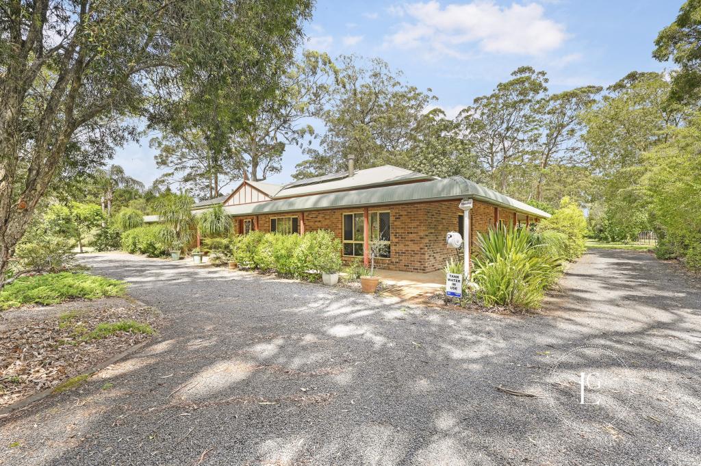 10 Ward St, Highfields, QLD 4352