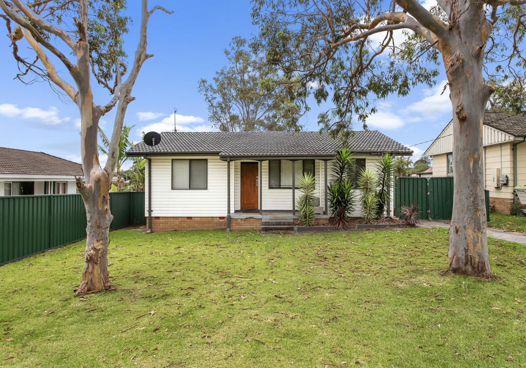 13 Kurrawa Cres, Koonawarra, NSW 2530