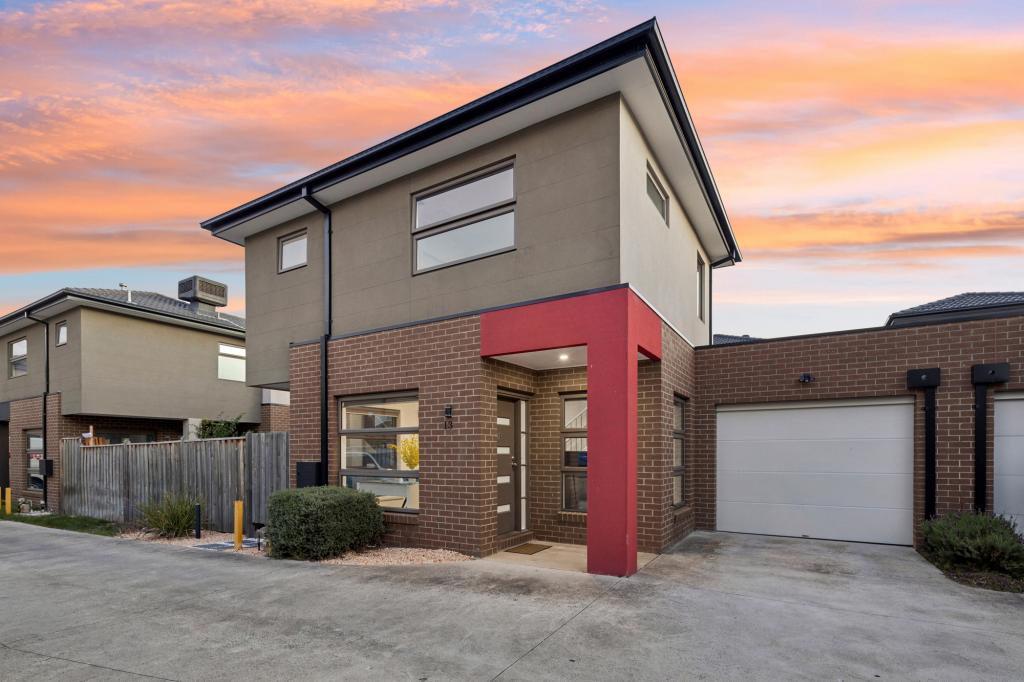 13 KABI CCT, SPRINGVALE SOUTH, VIC 3172