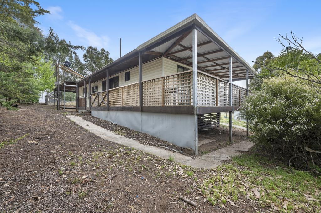 25 Cobbs Rd, Mount Glasgow, VIC 3371