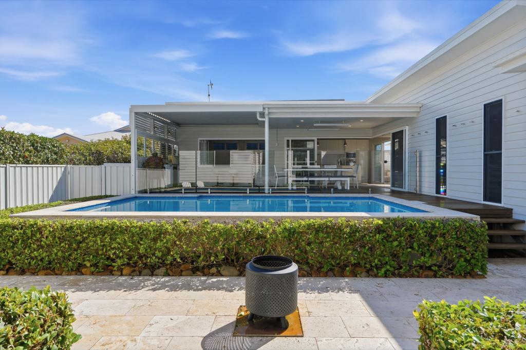 64a Sorrento Rd, Empire Bay, NSW 2257